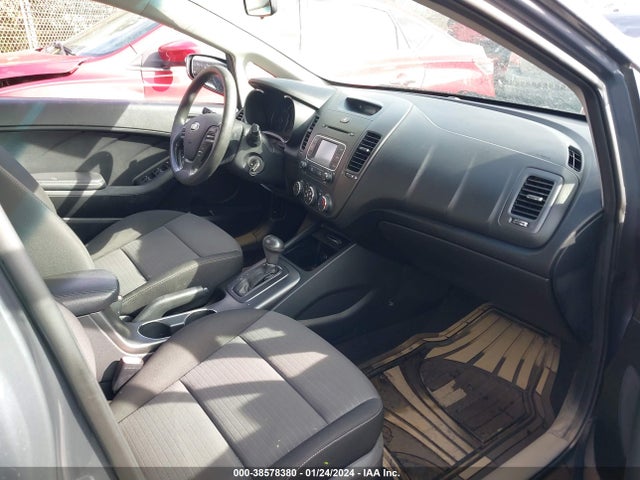 KIA FORTE LX 2016 KNAFX4A65G5513562 Image 5