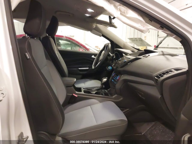 Ford ESCAPE SE 2018 1FMCU9GD2JUC36556 Image 5