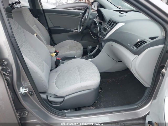 Hyundai Accent Value Edition 2017 KMHCT4AEXHU359281 Image 5