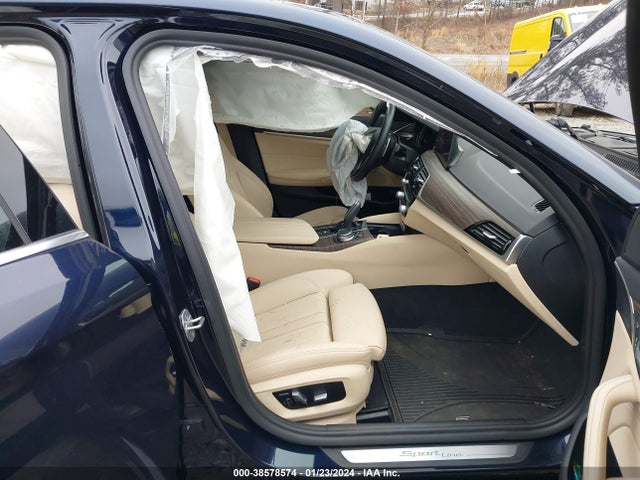 BMW 540I 2019 WBAJE5C51KWW40807 Image 5