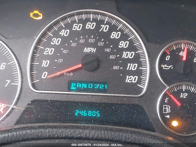 2005 GMC ENVOY XL SLE VIN: 1GKET16S456148043
