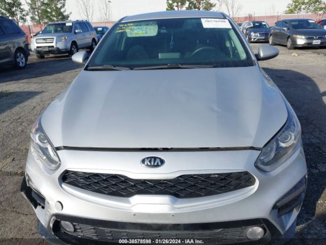 3KPF24AD0ME402756 KIA Forte Lxs
