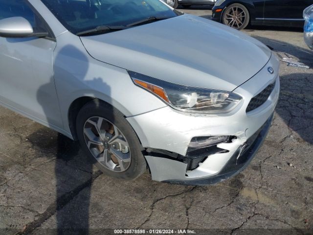 3KPF24AD0ME402756 KIA Forte Lxs