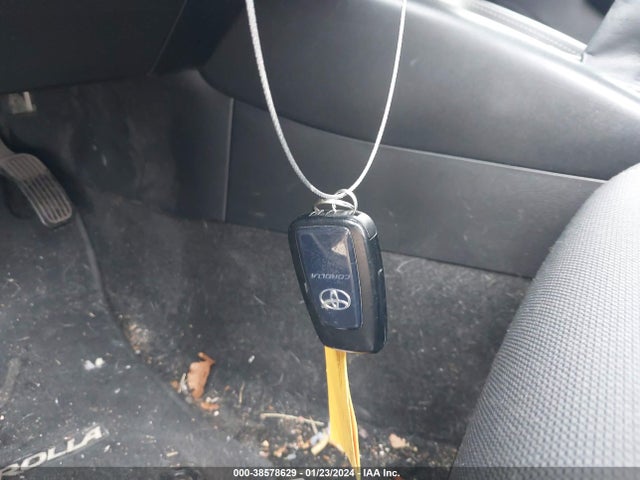 Toyota COROLLA SE 2021 JTNB4MBE4M3126293 Image 11