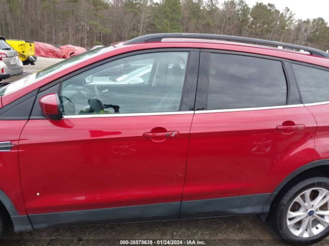 1FMCU0HD6KUA80968 Ford ESCAPE SEL