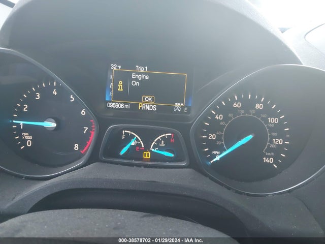 Ford ESCAPE SE 2017 1FMCU0GD5HUE92096 Image 7