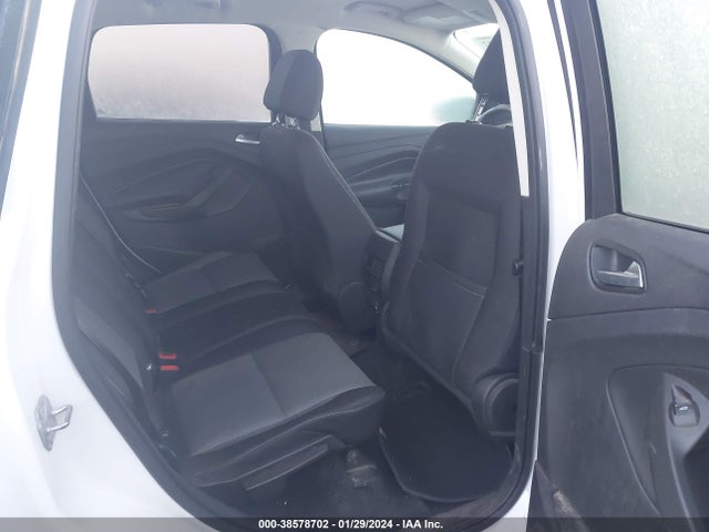 Ford ESCAPE SE 2017 1FMCU0GD5HUE92096 Image 8