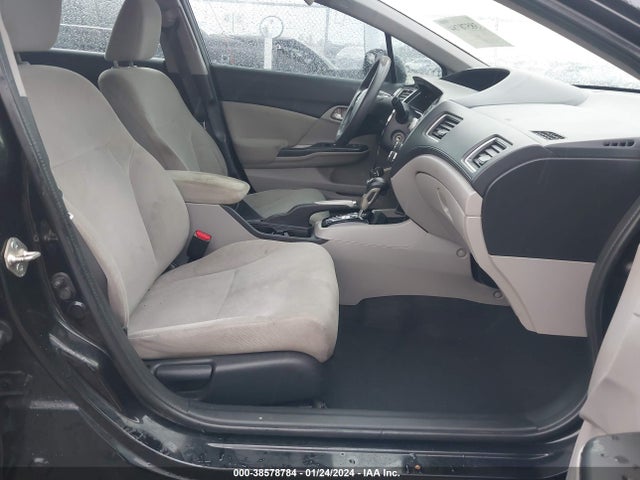 2013 HONDA CIVIC LX VIN: 2HGFB2F51DH567629