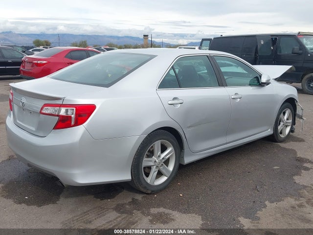 Toyota CAMRY SE 2014 4T1BF1FK7EU451931 Image 4