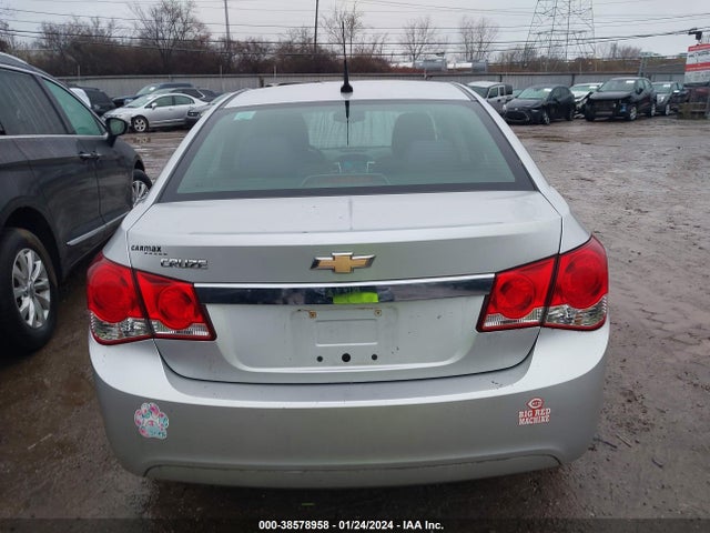Chevrolet Cruze Ls Auto 2014 1G1PA5SH2E7110180 Image 17