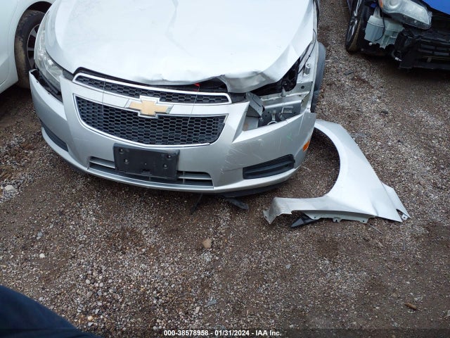 Chevrolet Cruze Ls Auto 2014 1G1PA5SH2E7110180 Image 12