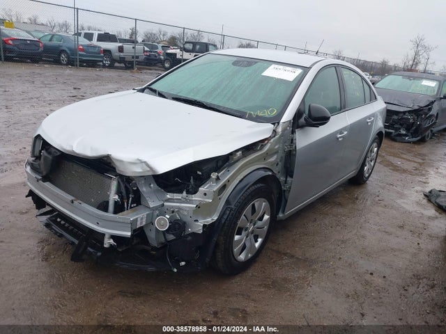 Chevrolet Cruze Ls Auto 2014 1G1PA5SH2E7110180 Image 2