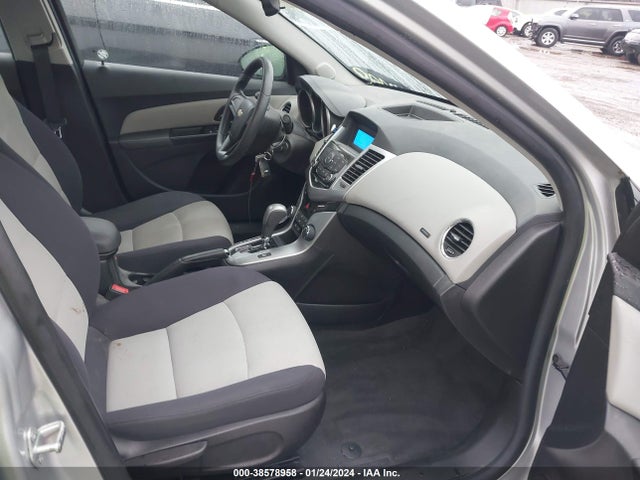 Chevrolet Cruze Ls Auto 2014 1G1PA5SH2E7110180 Image 5
