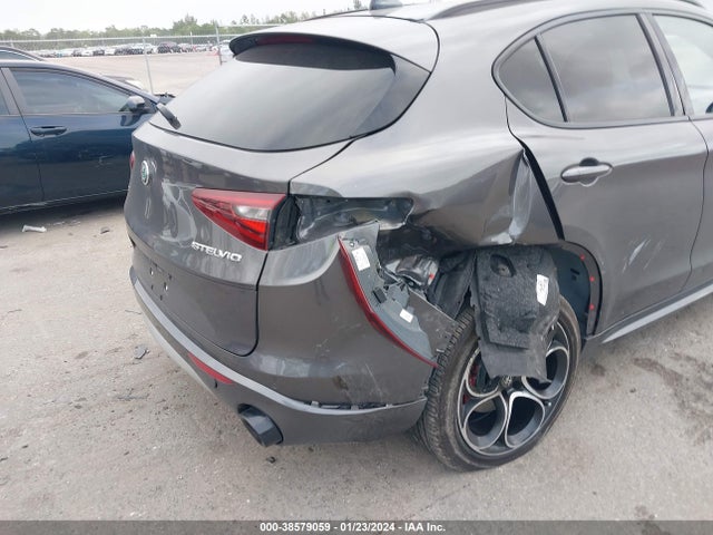 ZASPAKBN0N7D43753 Alfa Romeo Stelvio Ti Awd