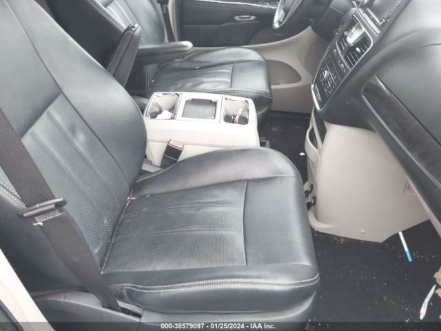 2C4RC1CG5ER237688 Chrysler Town & Country Touring-l