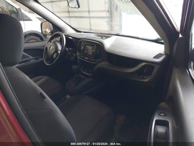 RAM Promaster City Tradesman Slt 2018 ZFBERFBB3J6L82443 Image 5