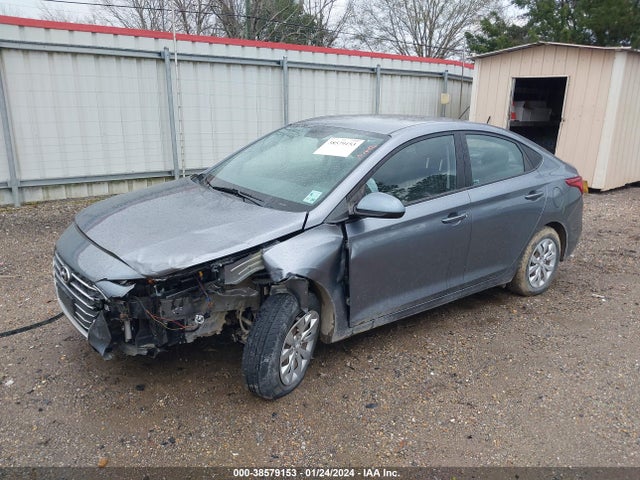 Hyundai ACCENT SE 2019 3KPC24A30KE039303 Image 2