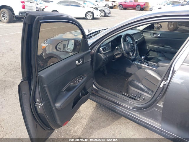 KIA Optima S 2019 5XXGT4L39KG313598 Image 5