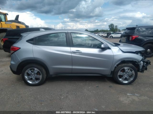 3CZRU6H33NM768714 Honda Hr-v Awd Lx