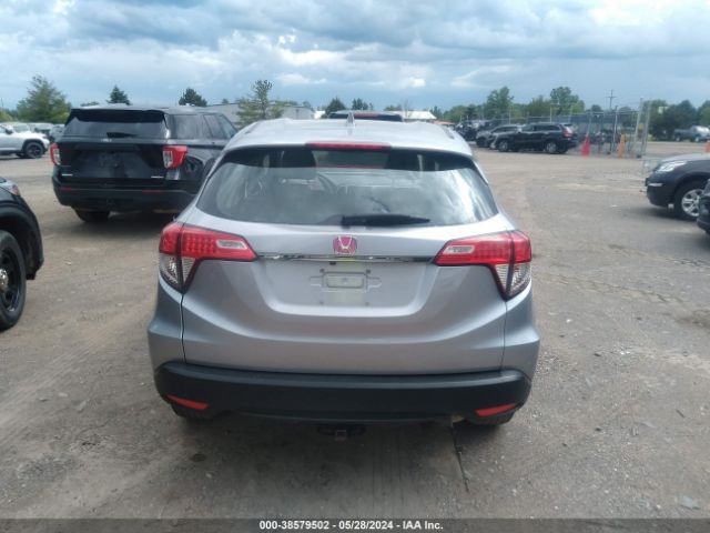 3CZRU6H33NM768714 Honda Hr-v Awd Lx