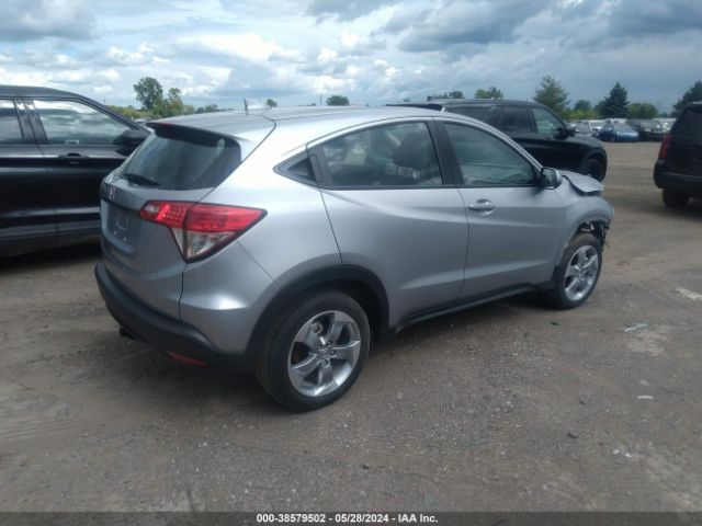 3CZRU6H33NM768714 Honda Hr-v Awd Lx