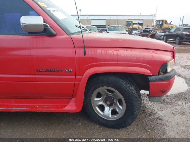 1996 DODGE RAM 1500 VIN: 3B7HC13Y0TM130685
