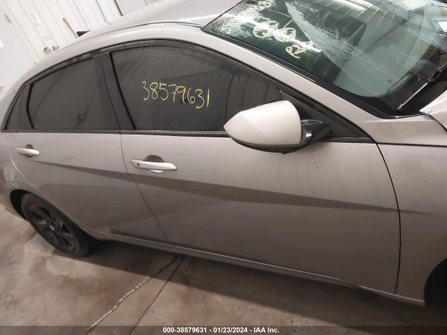 Hyundai ELANTRA SEL 2022 KMHLM4AG1NU330830 Image 14