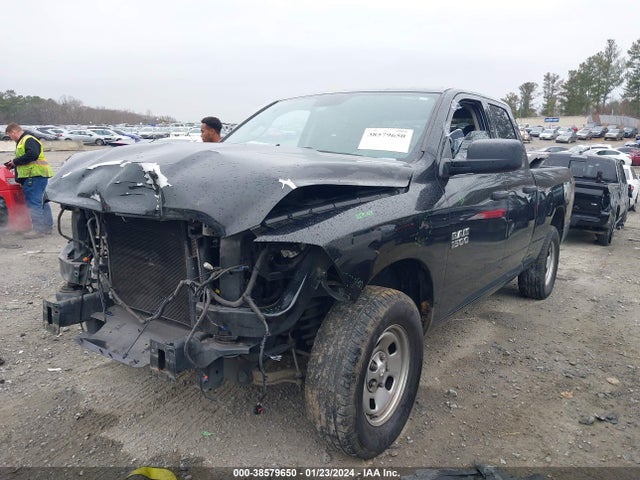 RAM 1500 Tradesman 2018 1C6RR7FG6JS261009 Image 2