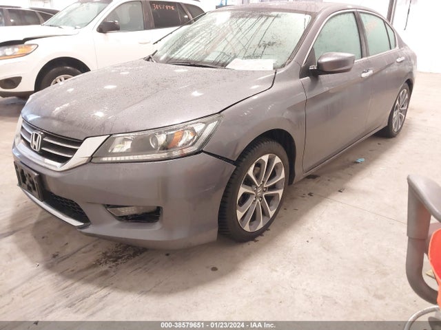 Honda Accord Sport 2015 1HGCR2E50FA078396 Image 2