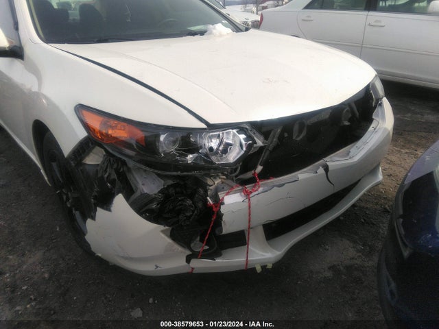 2010 ACURA TSX 2.4 VIN: JH4CU2F69AC032596