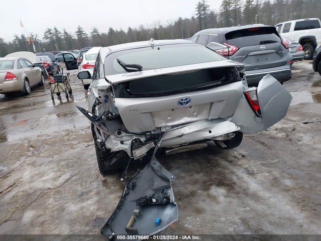Toyota Prius Two 2018 JTDKBRFU9J3063499 Image 12