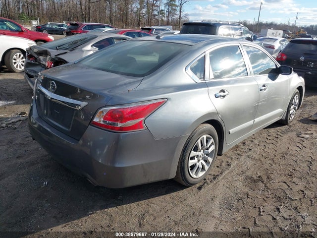 Nissan Altima 2.5 S 2015 1N4AL3AP1FC179798 Image 4
