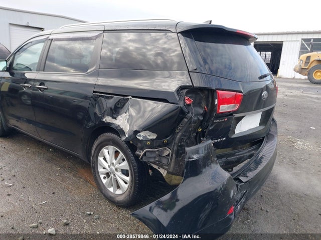 KIA SEDONA LX 2016 KNDMB5C17G6182266 Image 6