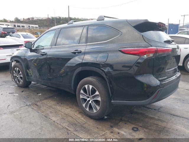 Toyota Highlander Xle 2021 5TDHZRAH7MS519602 Image 3