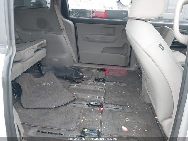 KIA SEDONA LX 2016 KNDMB5C10G6157595 Image 8