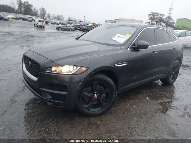 2019 JAGUAR F-PACE SADCJ2GX9KA395807 Photo 1