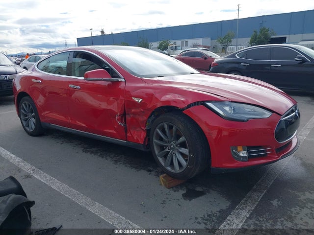 2013 TESLA MODEL S 5YJSA1DPXDFP13613 Photo 0