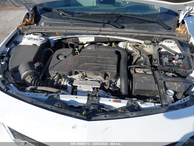 Chevrolet Malibu 1fl 2018 1G1ZC5ST8JF243338 Image 10