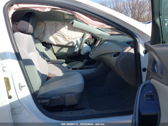 Chevrolet Malibu 1fl 2018 1G1ZC5ST8JF243338 Image 5