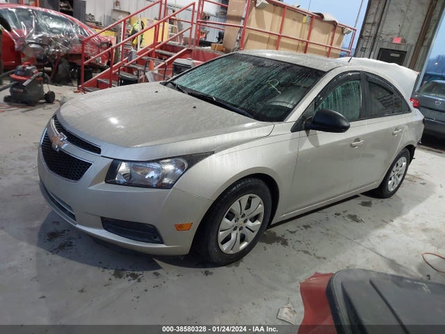 Chevrolet Cruze Ls Auto 2014 1G1PA5SH6E7356763 Image 2