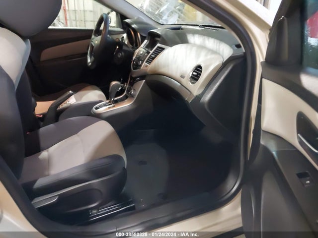 Chevrolet Cruze Ls Auto 2014 1G1PA5SH6E7356763 Image 5