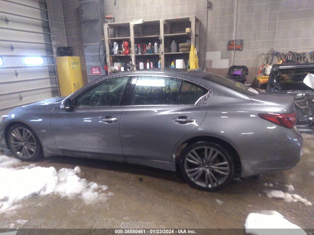 38580461 :رقم المزاد ، JN1EV7AR8JM444107 vin ، 2018 Infiniti Q50 3.0t Sport مزاد بيع