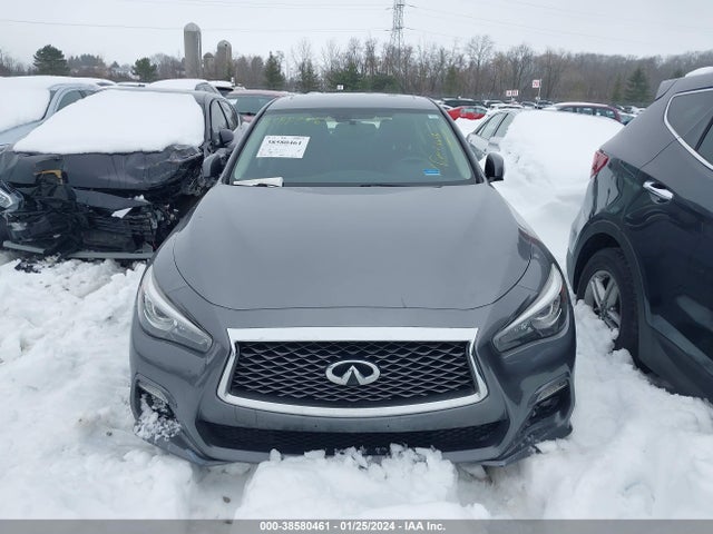 38580461 :رقم المزاد ، JN1EV7AR8JM444107 vin ، 2018 Infiniti Q50 3.0t Sport مزاد بيع