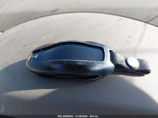 5YJ3E1EA4JF058010 Tesla Model 3 Long Range/mid Range