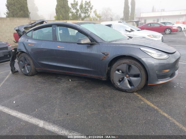 5YJ3E1EA4JF058010 Tesla Model 3 Long Range/mid Range