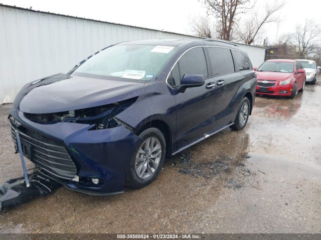 2022 TOYOTA SIENNA 5TDYRKEC2NS105568 Photo 1