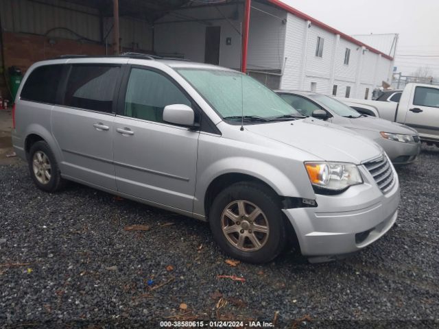 Auction sale of the 2010 Chrysler Town & Country Touring Plus, vin: 2A4RR8D16AR479976, lot number: 38580615