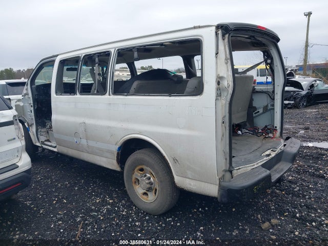 Chevrolet Express 2500 Ls 2015 1GAWGPFG9F1260931 Image 3