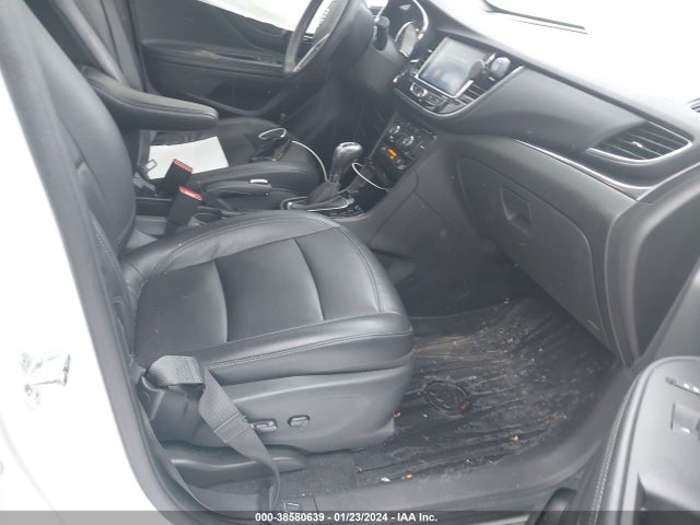 KL4CJGSM9KB915885 Buick Encore Awd Essence