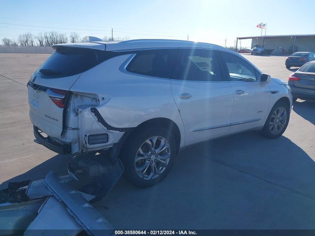 5GAERDKW8JJ286052 Buick Enclave Avenir
